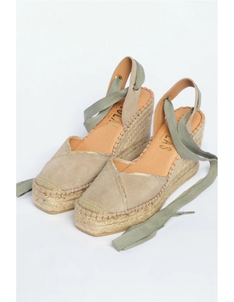 VALENCIANA LEONOR FABIOLAS 2