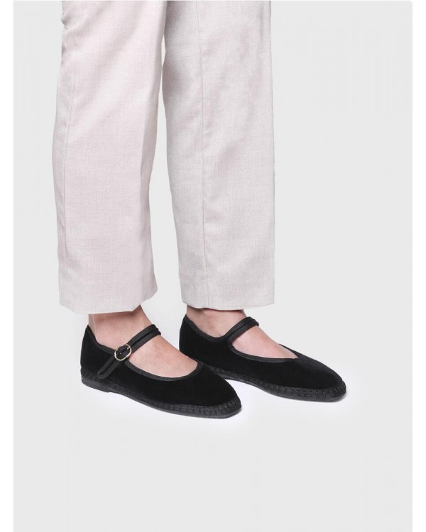 MARY JANE CLOE TONI PONS