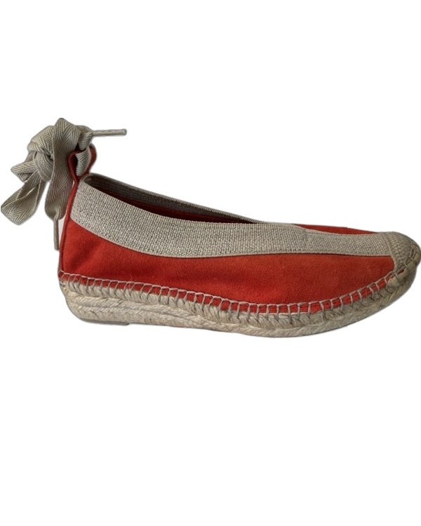 BAILARINA LARA FABIOLAS