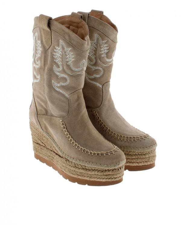 BOTA COWBOY BORDADA VIDORRETA