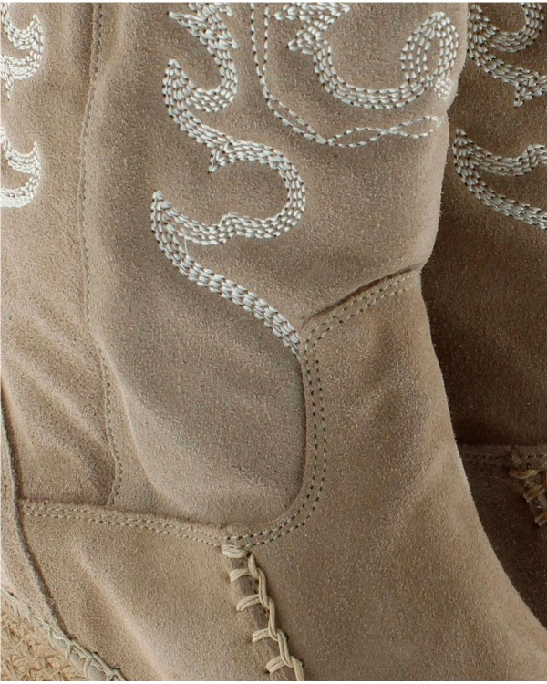 BOTA COWBOY BORDADA VIDORRETA